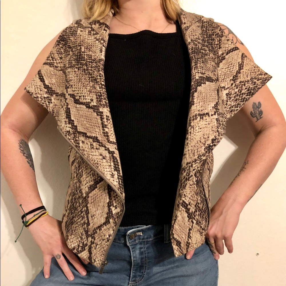 BCBG MaxAzria vest